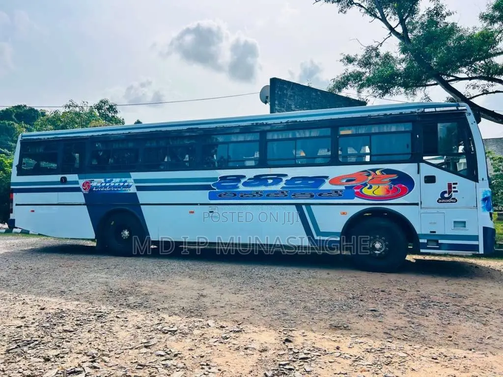 Ashok-Leyland Viking 2018 Bus (Used)