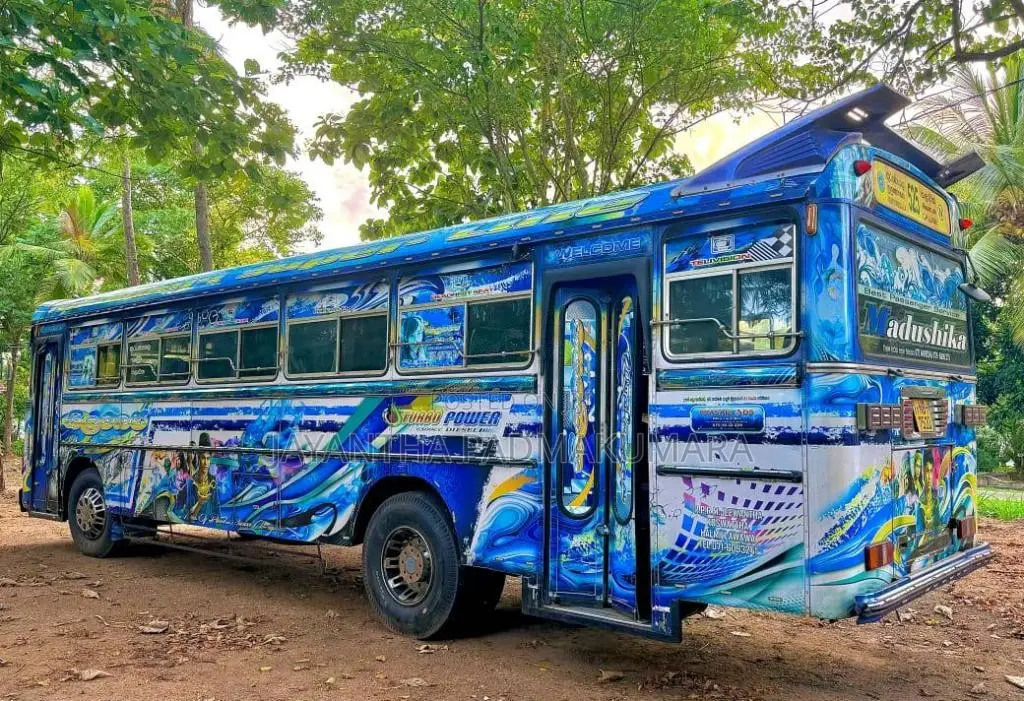 Ashok-Leyland Ruby 2014 Bus (Used)