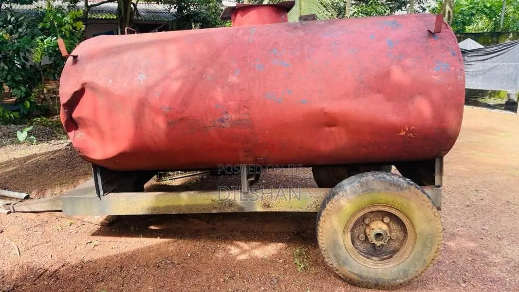 Kubota Bowser 2012 Tractor (Used)