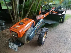 Kubota K7 2009 Tractor (Used)