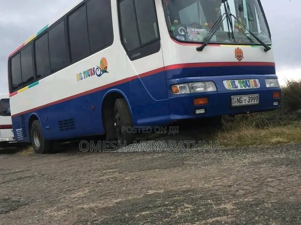 HINO Lassie 2006 Bus (Used)