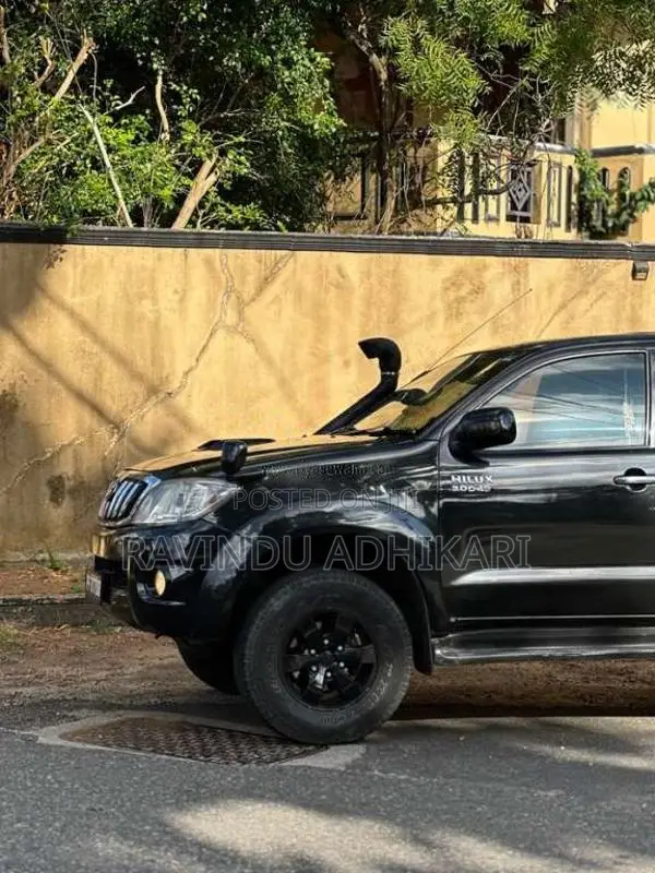 Toyota Hilux 2007 Pickup (Used)