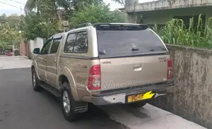 Toyota Hilux 2011 Pickup (Used)