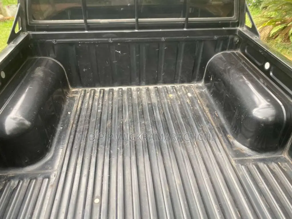 Nissan D22 2011 Pickup (Used)