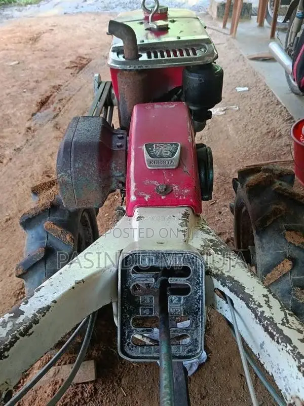 Kubota K75 1989 Tractor (Used)