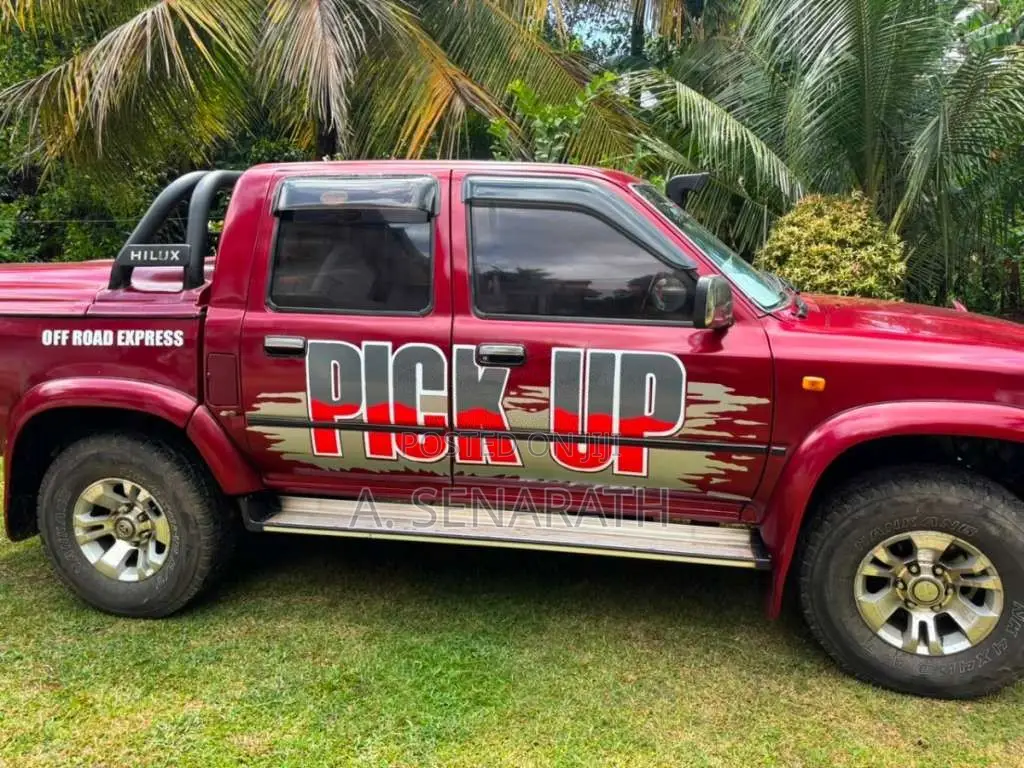 Toyota HILUX SSR X LN107 1992 Pickup (Used)