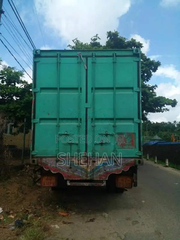 Ashok-Leyland Leyland 1985 Heavy-Duty (Used)