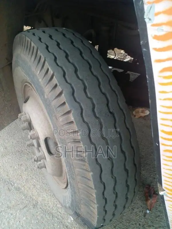 Ashok-Leyland Leyland 1985 Heavy-Duty (Used)