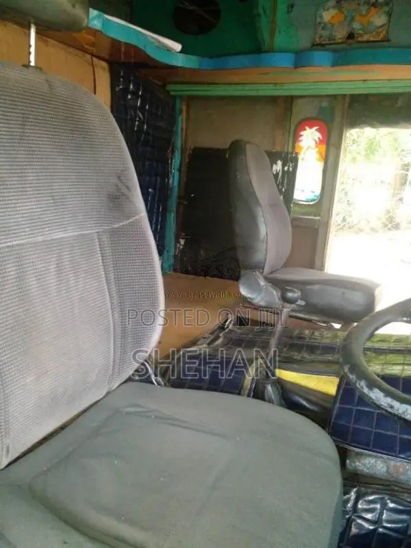 Ashok-Leyland Leyland 1985 Heavy-Duty (Used)
