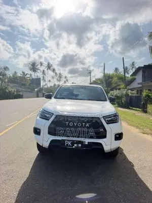 Toyota Hilux Gr 2023 Pickup (Used)