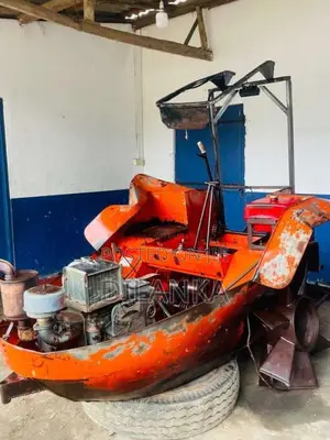 Kubota Boat 2024 Tractor (Used)