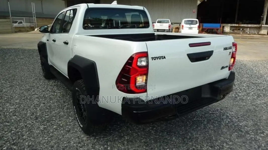 Toyota Hilux GR Sport 2024 Pickup (Used)
