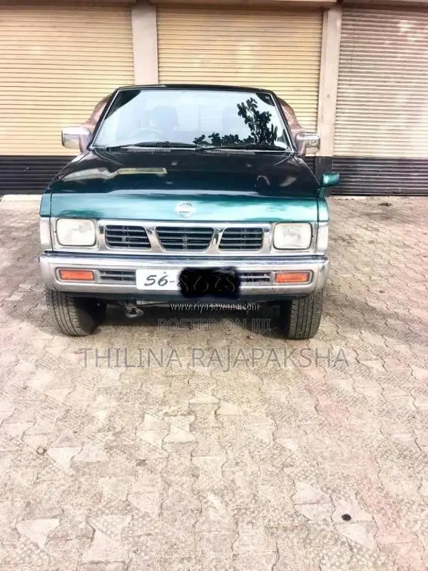 Nissan DCAB 1995 Pickup (Used)