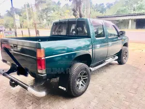 Nissan DCAB 1995 Pickup (Used)