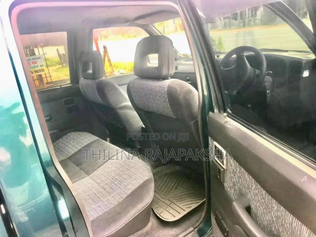 Nissan DCAB 1995 Pickup (Used)