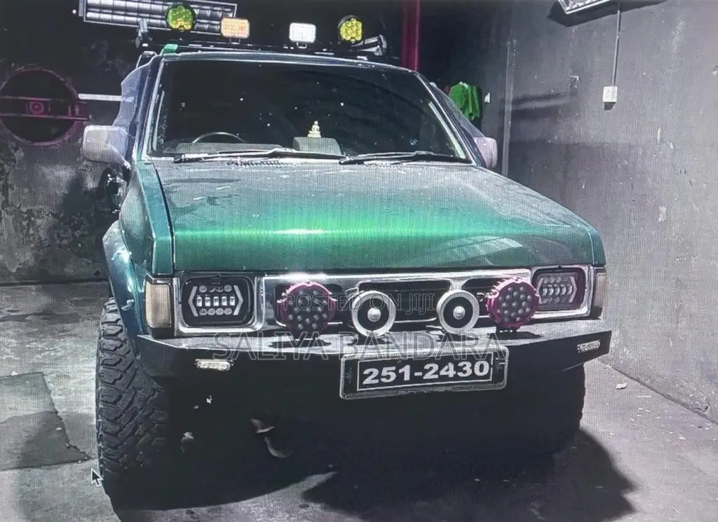 Nissan D21 1993 Pickup (Used)