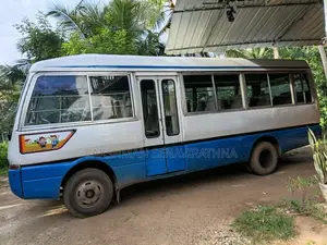 Mitsubishi Rosa 1988 Bus (Used)