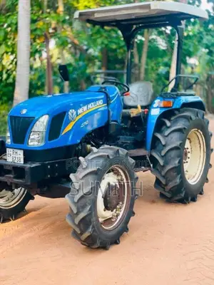 New-Holland 44 2021 Tractor (Used)