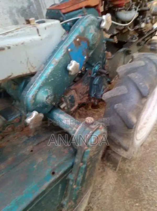 Other K 700 2000 Tractor (Used)