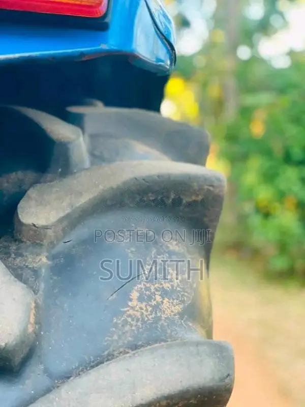 New-Holland 44 2021 Tractor (Used)