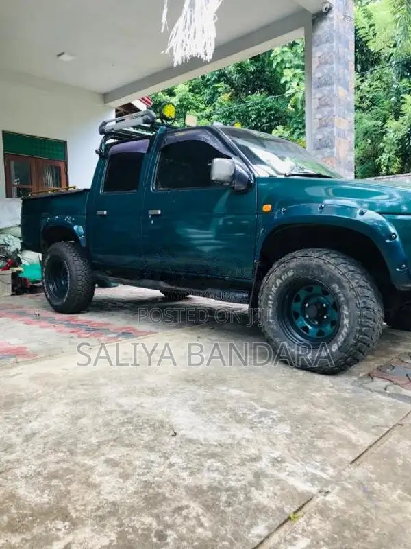 Nissan D21 1993 Pickup (Used)