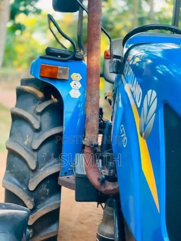 New-Holland 44 2021 Tractor (Used)