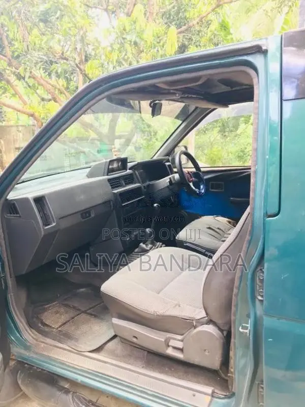 Nissan D21 1993 Pickup (Used)