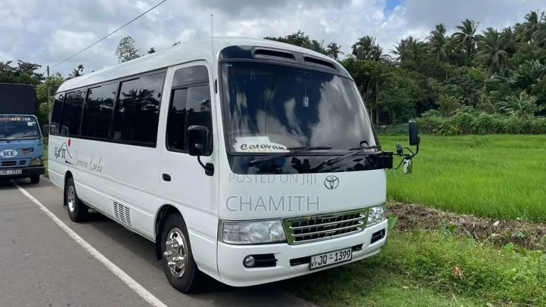 Toyota Coaster 2000 Bus (Used)