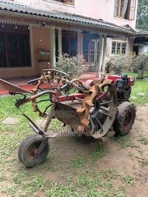 Kubota Sifang 2012 Tractor (Used)