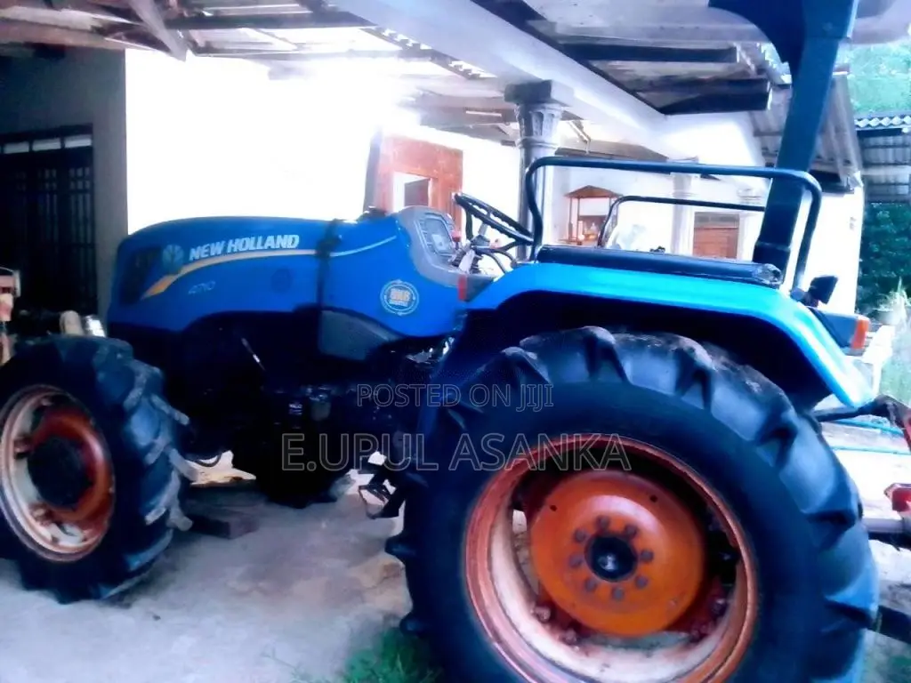 New-Holland 4710 2020 Tractor (Used)