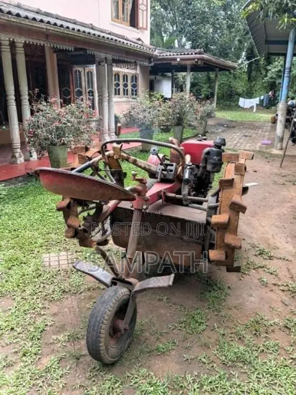 Kubota Sifang 2012 Tractor (Used)