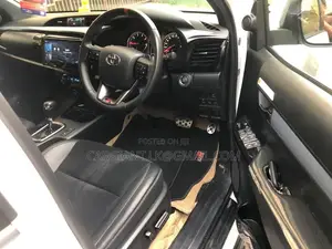 Toyota Hilux 2024 Pickup (Used)