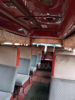 Mitsubishi Rosa 1988 Bus (Used)