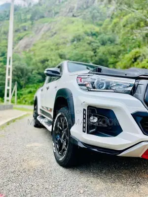 Toyota Hilux Rocco 2020 Pickup (Used)