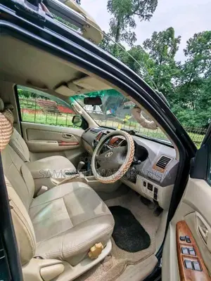 Toyota Hilux 2006 Pickup (Used)