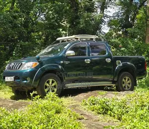 Toyota Hilux 2008 Pickup (Used)