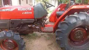 Kubota L4508 2015 Tractor (Used)