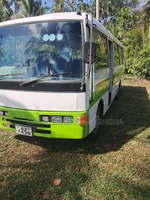 Nissan Civilian 1990 Bus (Used)