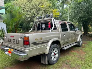 Isuzu Kb 1992 Pickup (Used)