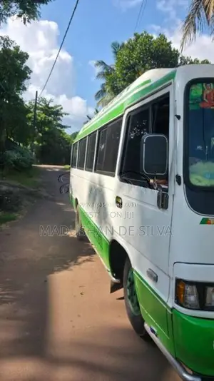 Toyota Coaster 1982 Bus (Used)