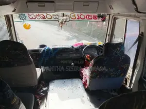 Mitsubishi Rosa 1996 Bus (Used)