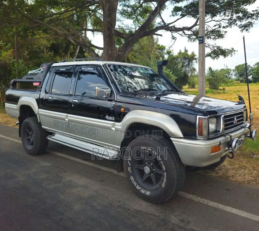 Mitsubishi L200 1992 Pickup (Used)