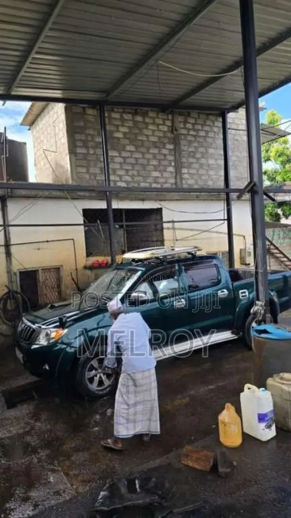 Toyota Hilux 2008 Pickup (Used)