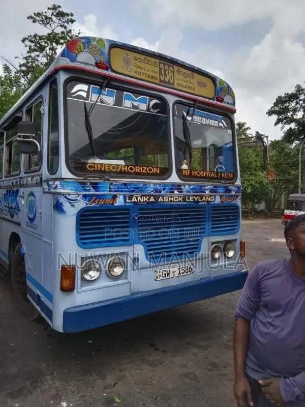 Ashok-Leyland Ruby 2002 Bus (Used)