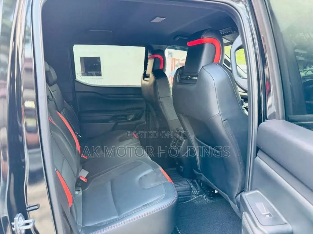 Ford Raptor 2025 Pickup (Used)