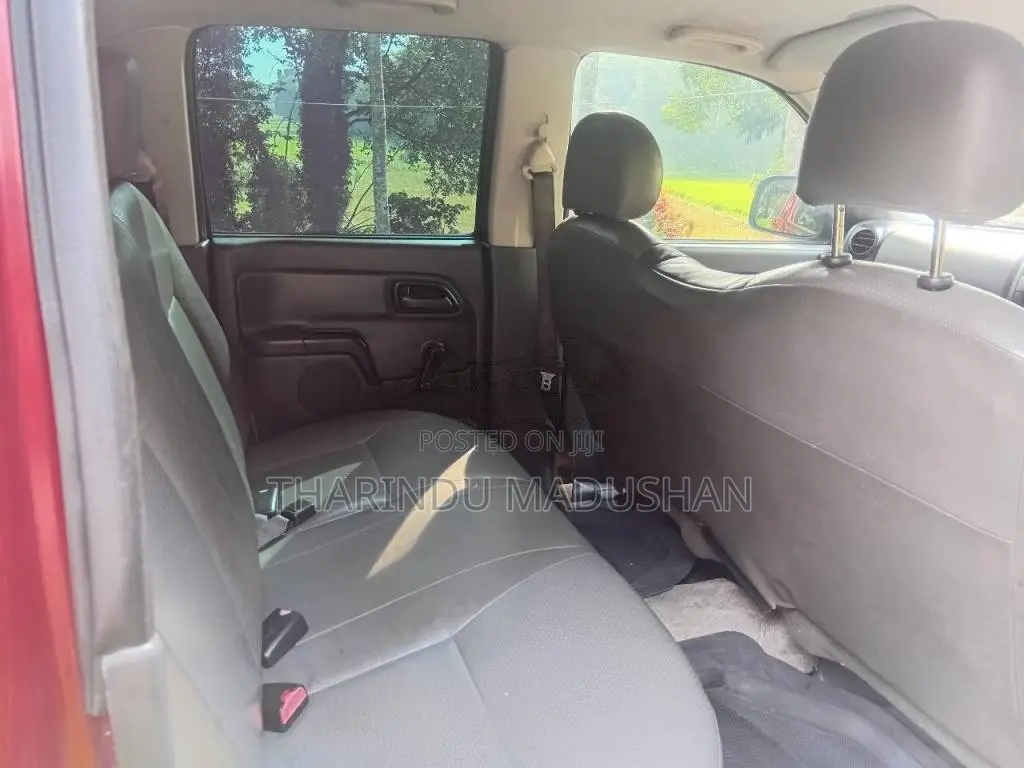 Isuzu Dmax 2010 Pickup (Used)