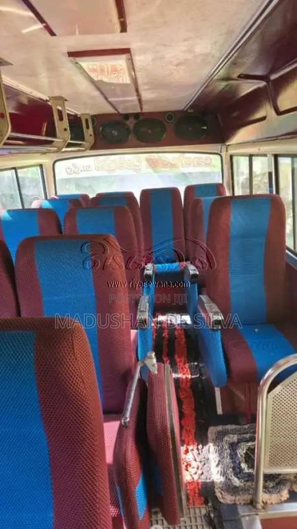 Toyota Coaster 1982 Bus (Used)