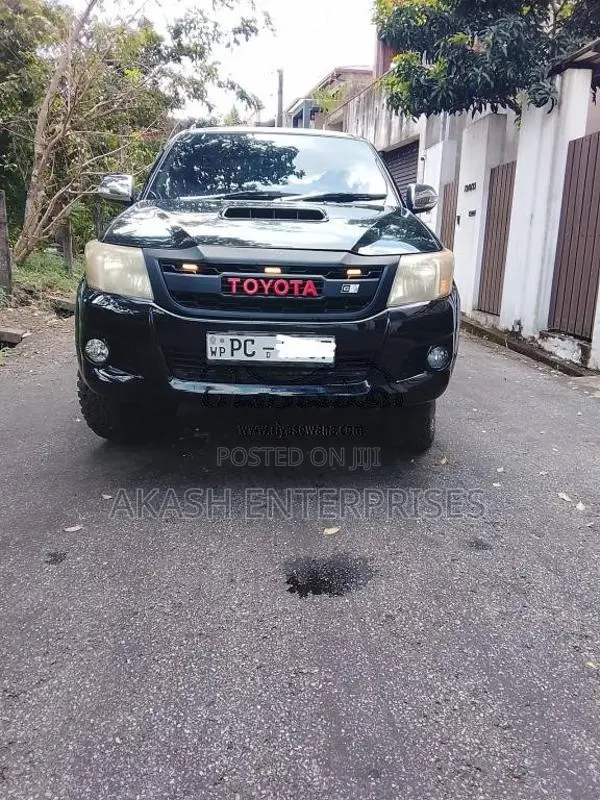 Toyota Hilux 2007 Pickup (Used)