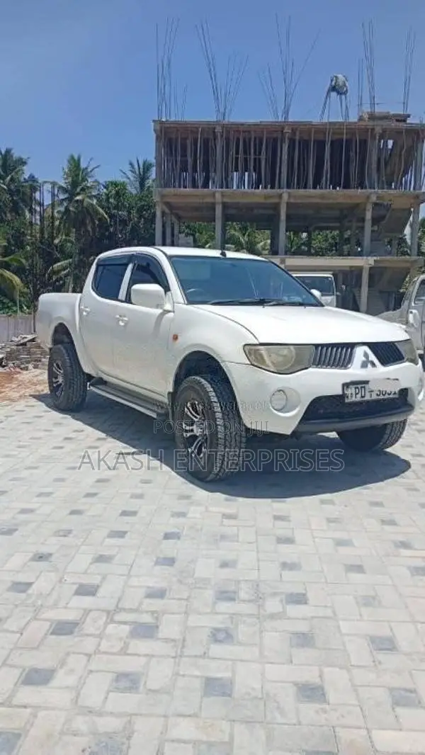 Mitsubishi L200 2008 Pickup (Used)