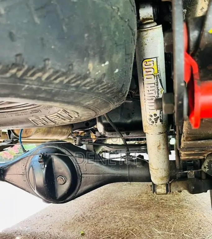 Toyota Hilux LN106R 4WD 1996 Pickup (Used)